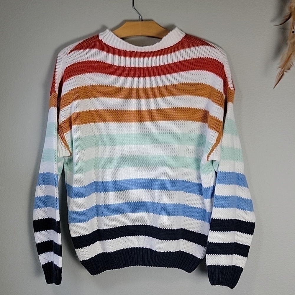 Colorful striped sweater - Picture 5 of 7